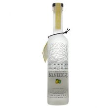 精致品味，輕奢享受 雪樹伏特加檸檬味酒版探索
